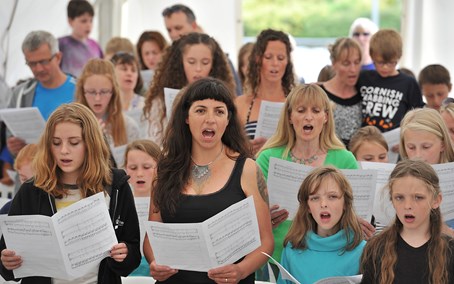 Family Singing Workshop at Hubbub