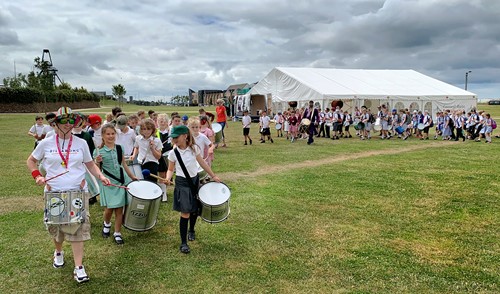 Hubbub end of day parade at Heartlands
